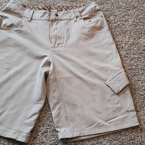 Lululemon Mens Shorts Size 36